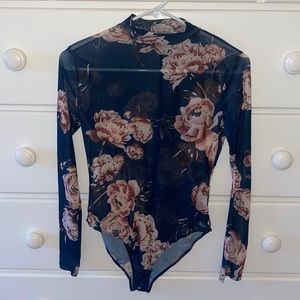 Charlotte Russe Floral Mock Neck Bodysuit - S
